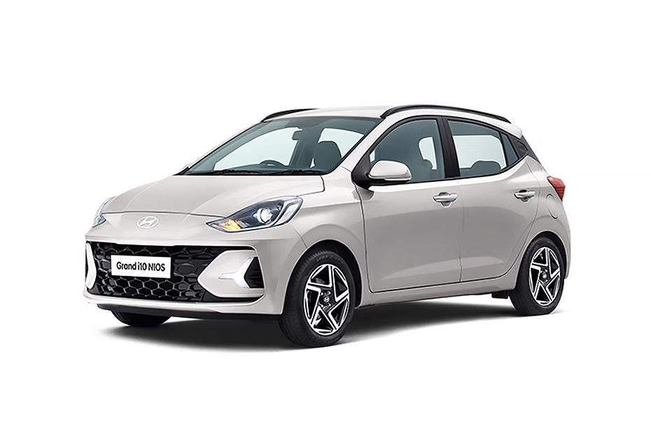 Hyundai i10 in Atlas White — V-KOOL heat control film