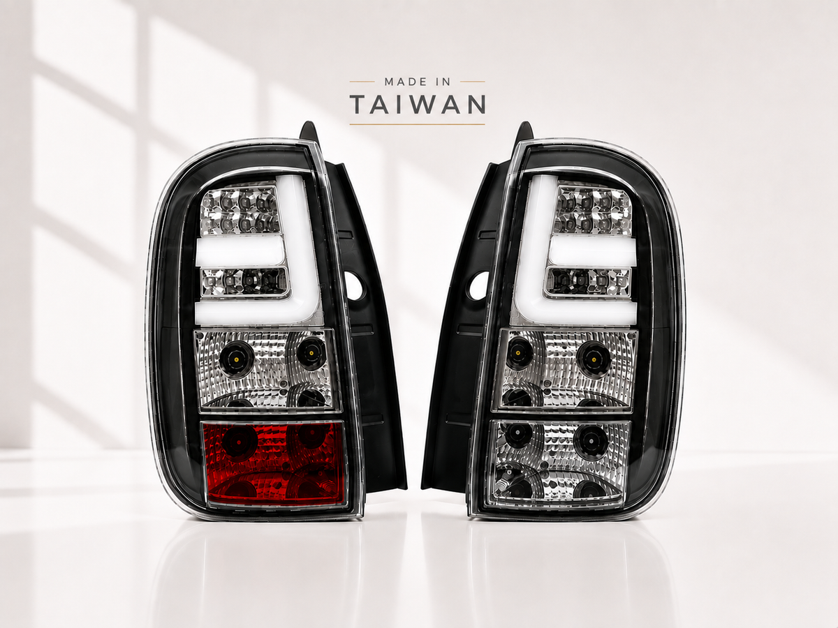 Renault Duster Headlight & Tail Light Bundle - tail light
